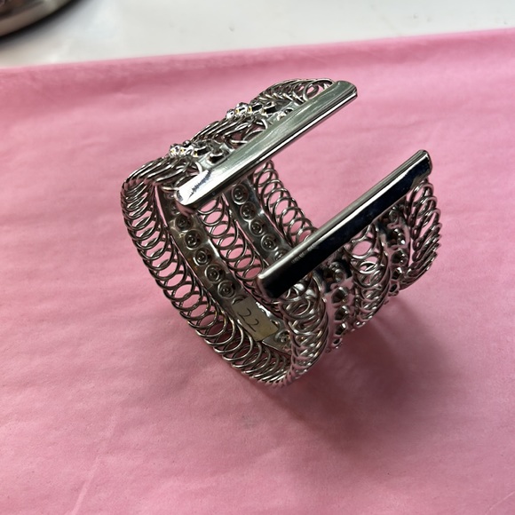 ‼️SALE‼️ Silver cuff bracelet - Picture 4 of 5